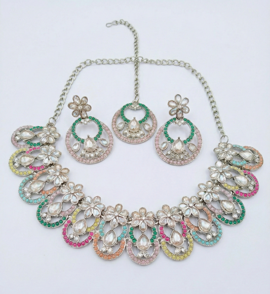 Close-up view of premium artificial Antique Gold Plated Pastel Multi Color Kundan Necklace Set with Maang Tikka by Innovate Art Impex.